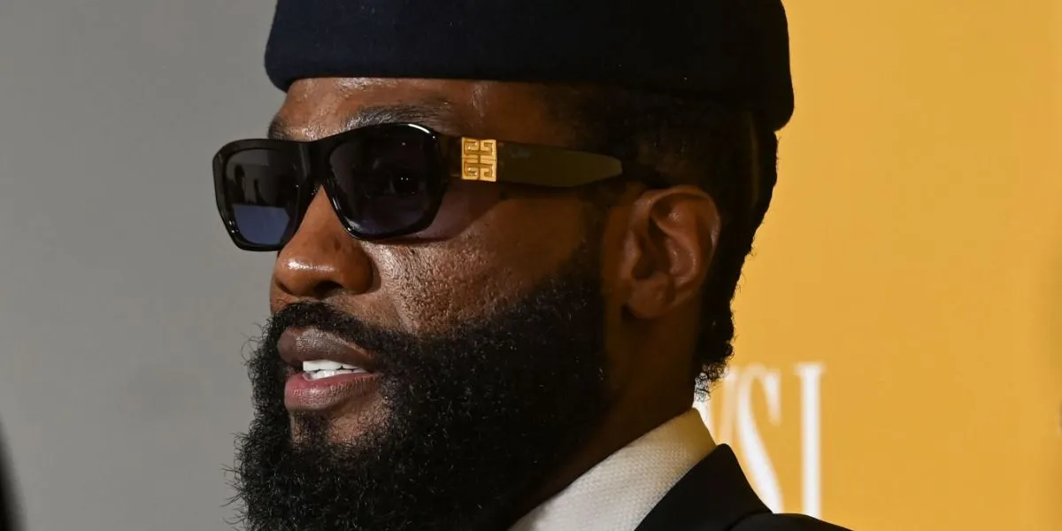 Givenchy GV40006U 01A - As Seen On Yahya Abdul-Mateen II