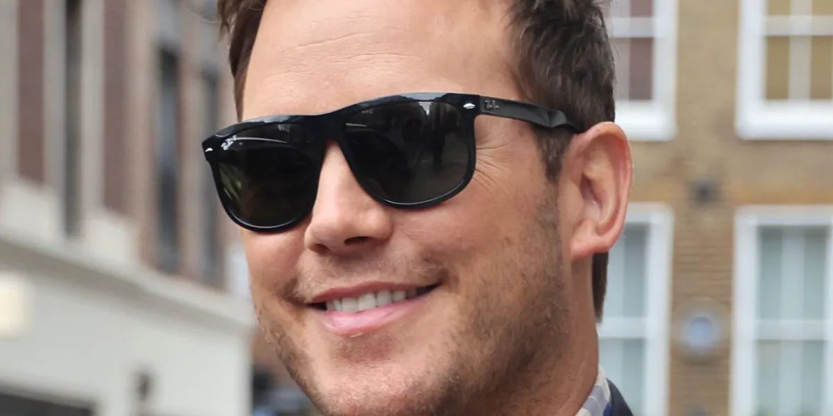 Ray-Ban Boyfriend RB 4147 601/87 - As Seen On Chris Pratt & Ed Skrein