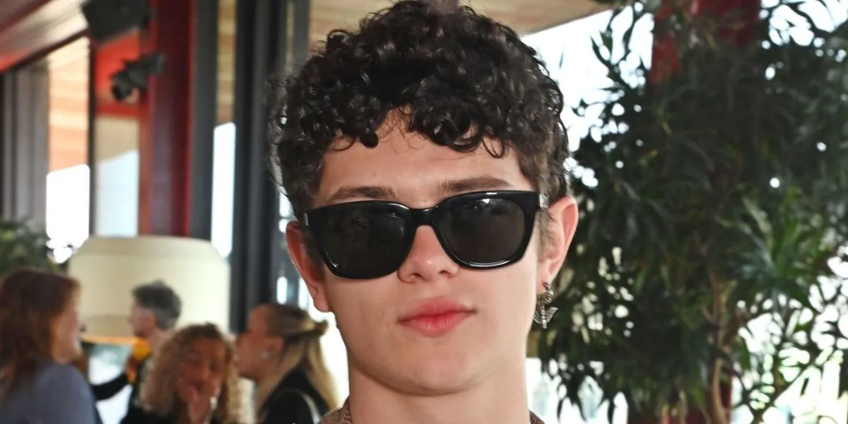 Saint Laurent SL 582 001 - As Seen On Noah Jupe